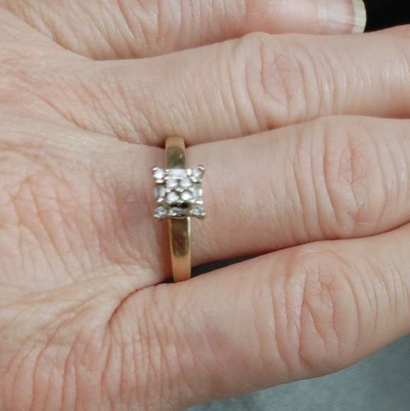 10k YELLOW GOLD 14 PAVE DIAMOND ENGAGEMENT RING - Picture 3 of 3